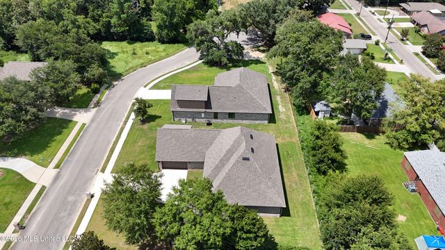 138 Destiny Oaks Drive, Long Beach, MS 39560