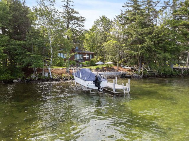 62 West Point Road, Moultonborough, NH 03254