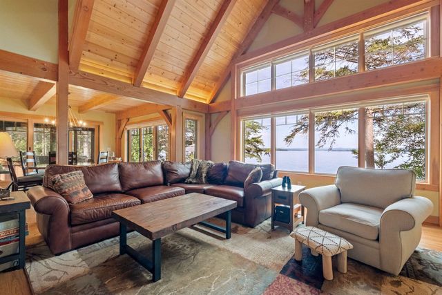 62 West Point Road, Moultonborough, NH 03254