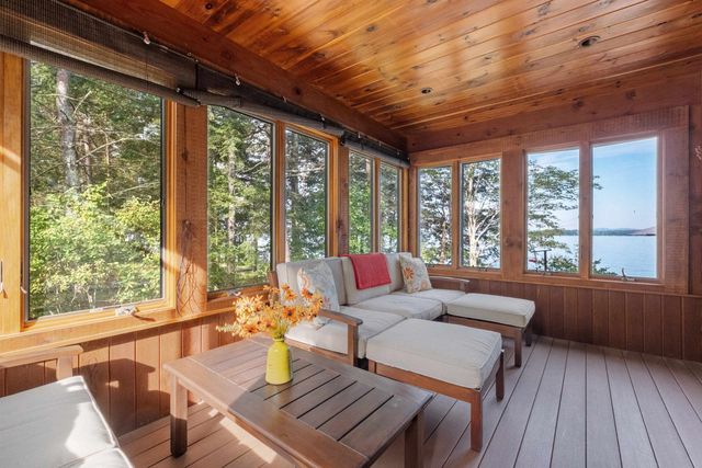 62 West Point Road, Moultonborough, NH 03254