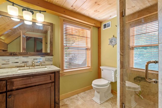 62 West Point Road, Moultonborough, NH 03254
