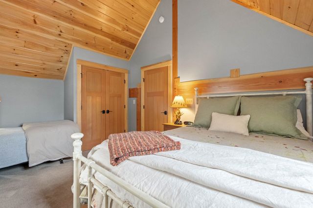 62 West Point Road, Moultonborough, NH 03254
