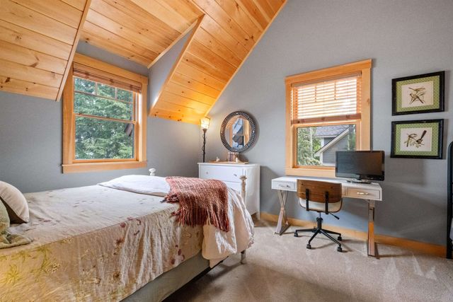 62 West Point Road, Moultonborough, NH 03254