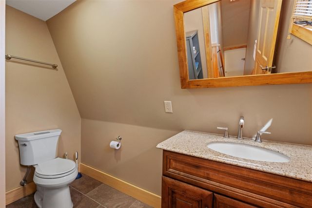62 West Point Road, Moultonborough, NH 03254