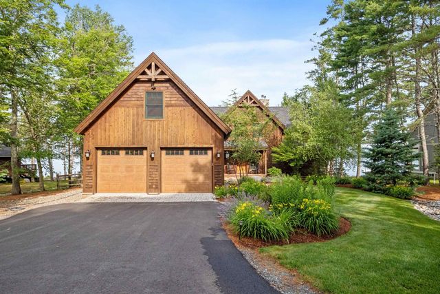 62 West Point Road, Moultonborough, NH 03254