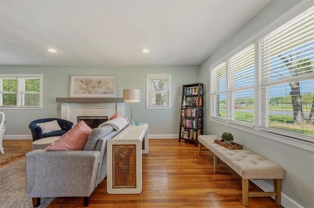 1021 Lanier Boulevard, Brunswick, GA 31520