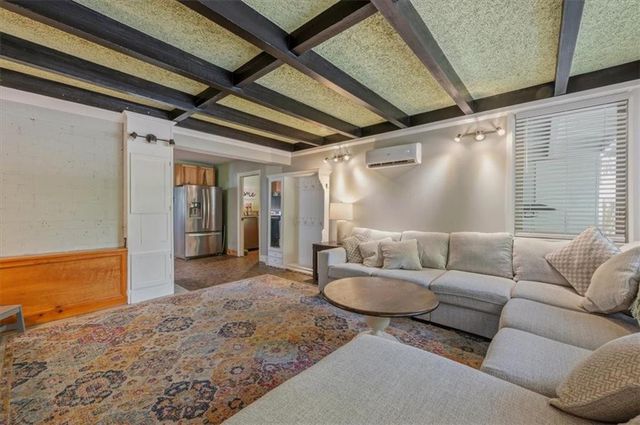 1021 Lanier Boulevard, Brunswick, GA 31520