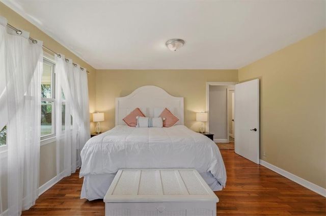 1021 Lanier Boulevard, Brunswick, GA 31520