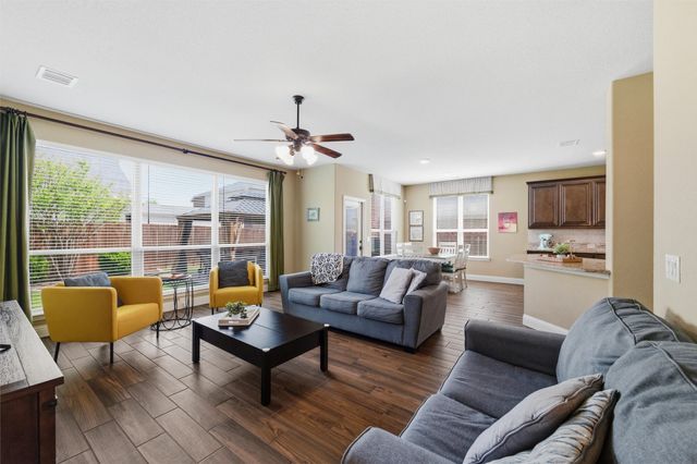 9924 Chrysalis Drive, Fort Worth, TX 76131