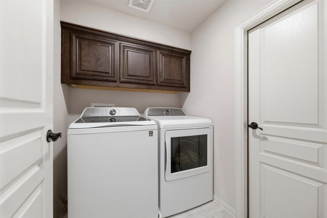 9924 Chrysalis Drive, Fort Worth, TX 76131