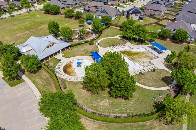 9924 Chrysalis Drive, Fort Worth, TX 76131