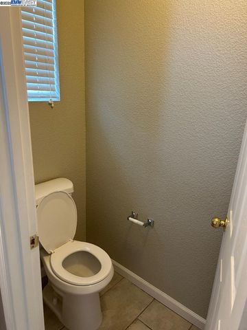 112 Gibson AVE, Bay Point, CA 94565