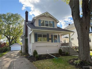 161 Elmwood Park West, Tonawanda, NY 14150