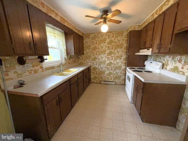 129 DARR AVENUE, Carlisle, PA 17013