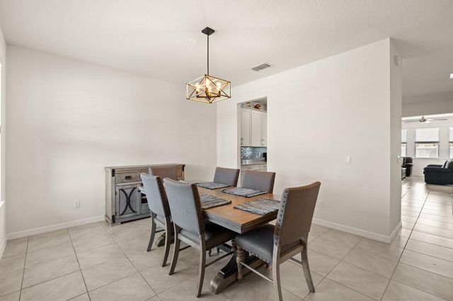 660 BIG PINE AVENUE, Minneola, FL 34715