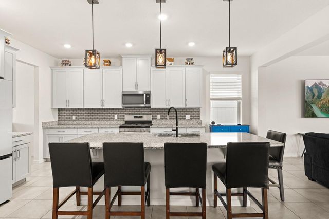 660 BIG PINE AVENUE, Minneola, FL 34715