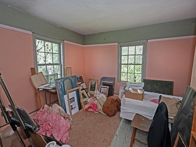 333 Perry HIGHWAY, Lancaster Twp, PA 16037