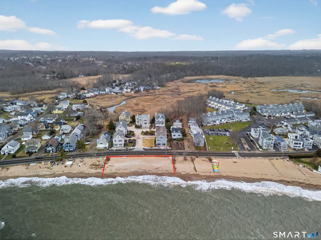 82 Limewood Avenue, Branford, CT 06405