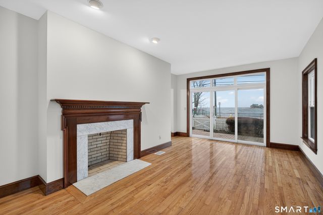 82 Limewood Avenue, Branford, CT 06405