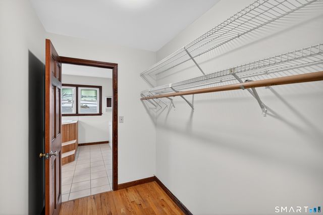 82 Limewood Avenue, Branford, CT 06405