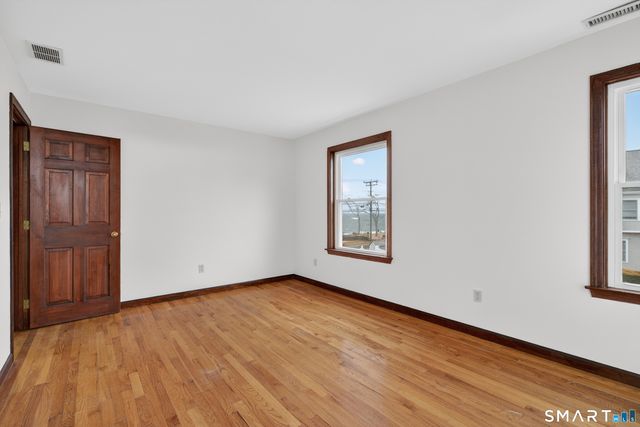 82 Limewood Avenue, Branford, CT 06405