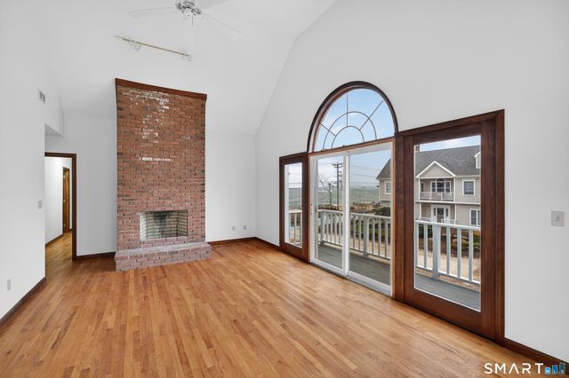 82 Limewood Avenue, Branford, CT 06405