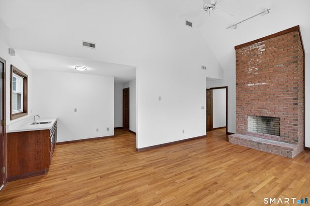 82 Limewood Avenue, Branford, CT 06405