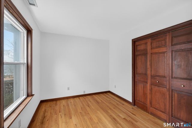 82 Limewood Avenue, Branford, CT 06405