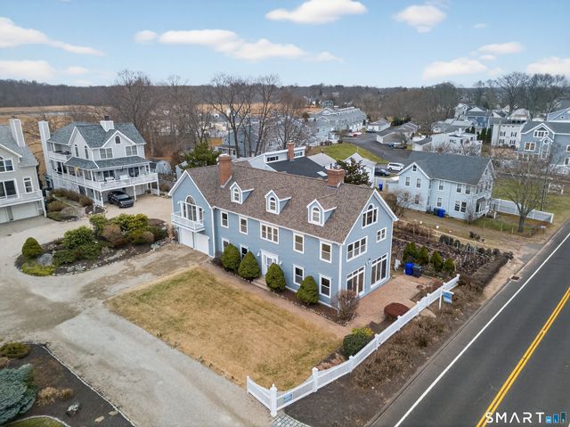 82 Limewood Avenue, Branford, CT 06405