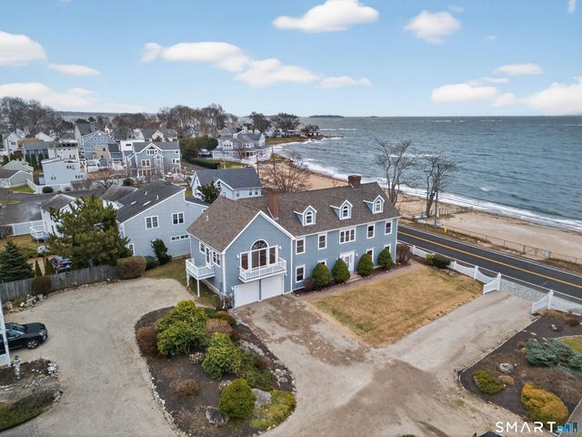 82 Limewood Avenue, Branford, CT 06405