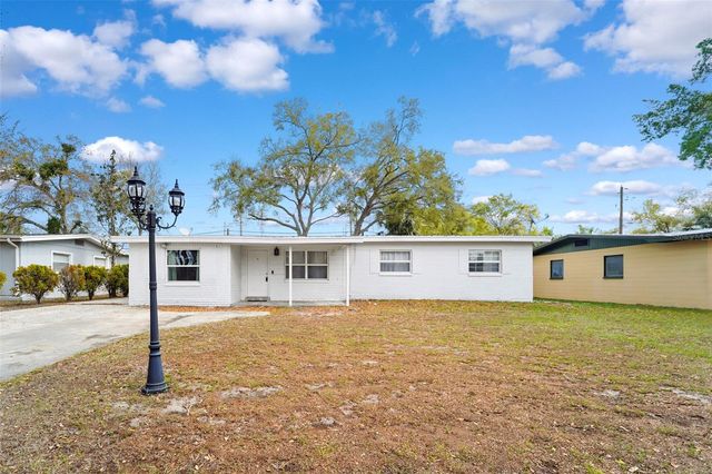 215 36TH STREET SE, Largo, FL 33771