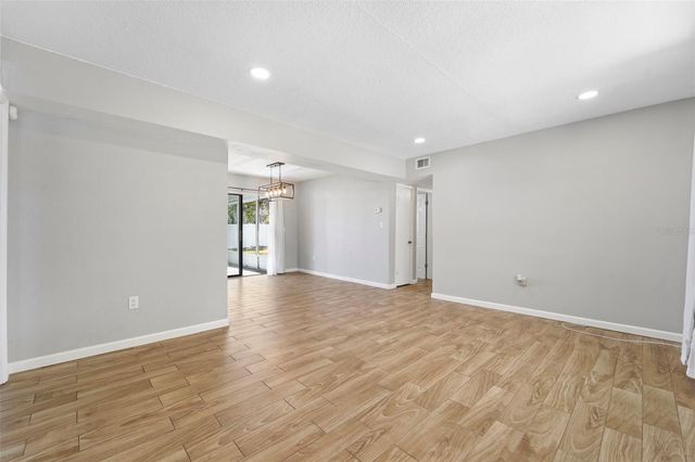 215 36TH STREET SE, Largo, FL 33771