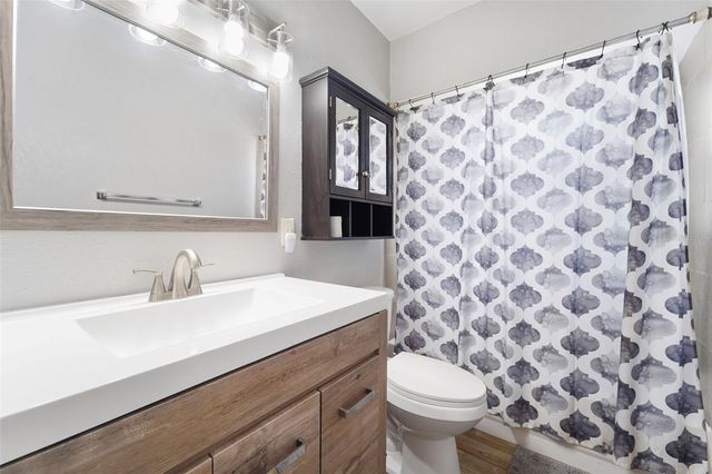 215 36TH STREET SE, Largo, FL 33771