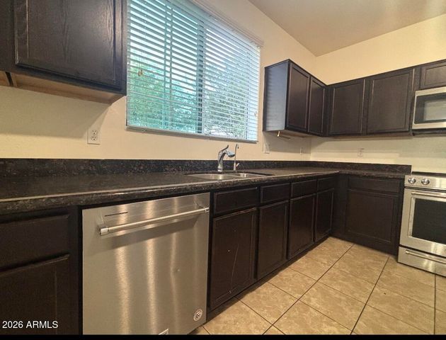 7516 S 27TH Place, Phoenix, AZ 85042