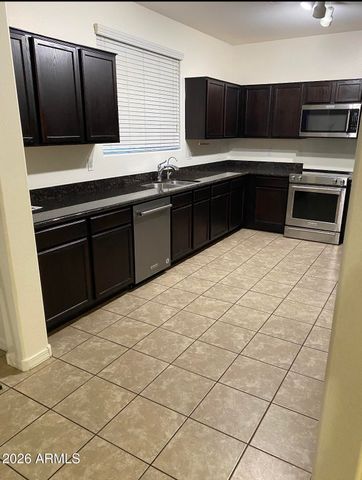 7516 S 27TH Place, Phoenix, AZ 85042