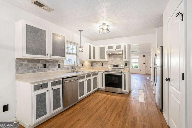 80 Victoria Boulevard, Oxford, GA 30054