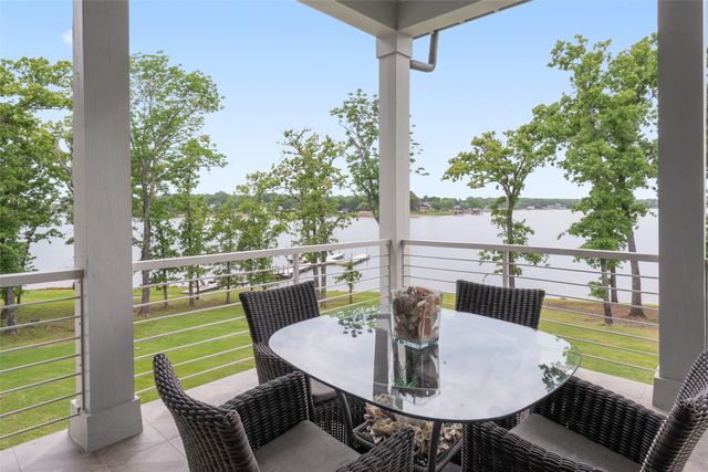 13390 Waterside Drive, Malakoff, TX 75148