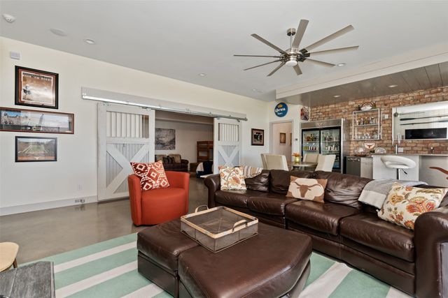 13390 Waterside Drive, Malakoff, TX 75148