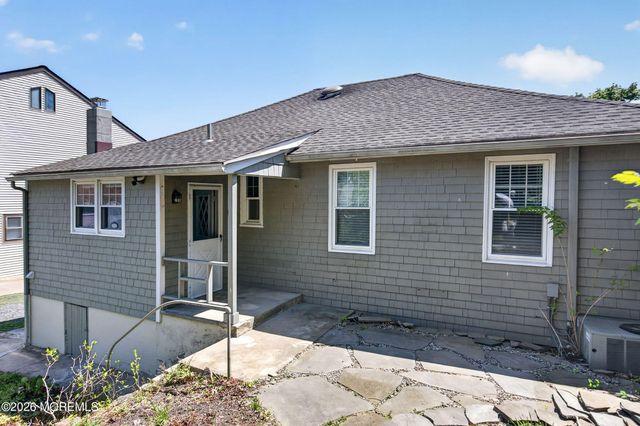 71 Portland Road, Highlands, NJ 07732