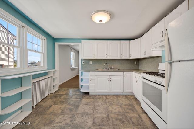 71 Portland Road, Highlands, NJ 07732