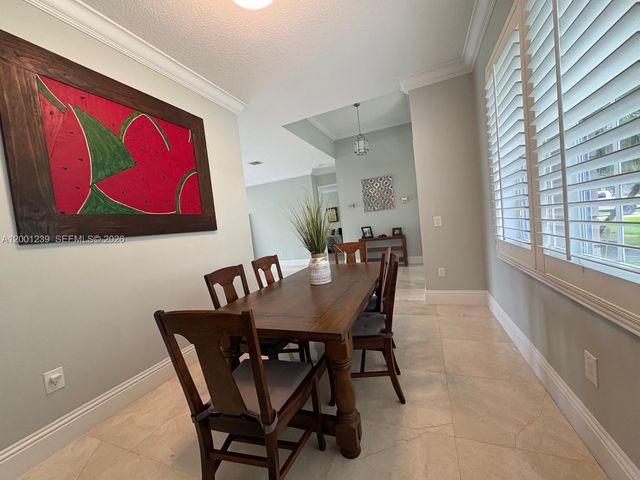 13805 SW 41st St, Davie, FL 33330
