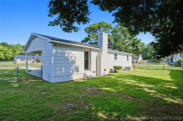 4703 Quaker Court, Hope Mills, NC 28348