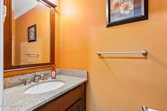 5 Sugarbush Road, Howell, NJ 07731