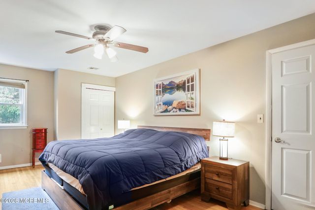 5 Sugarbush Road, Howell, NJ 07731