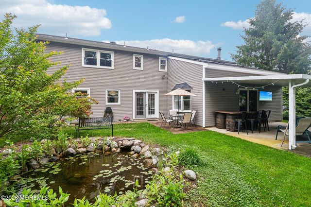 5 Sugarbush Road, Howell, NJ 07731
