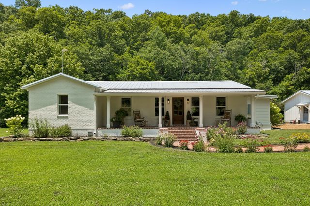 8188 Shoals Branch Rd, Primm Springs, TN 38476