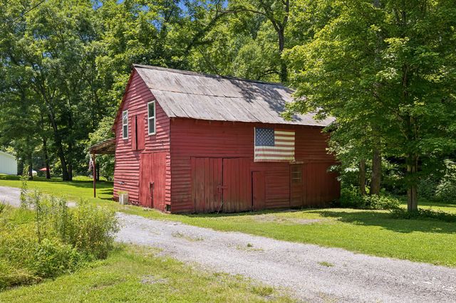 8188 Shoals Branch Rd, Primm Springs, TN 38476