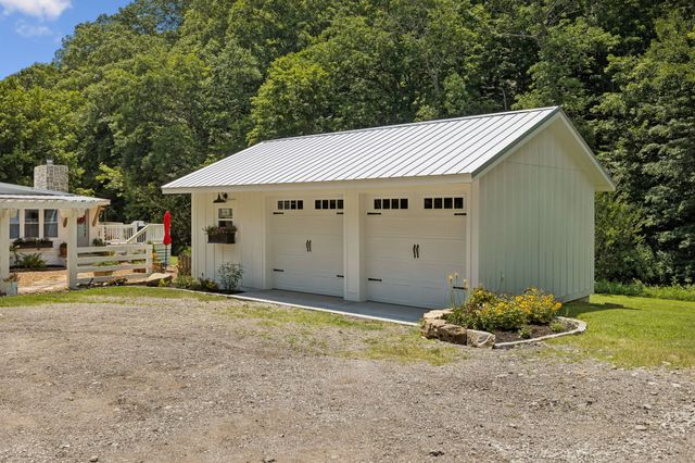8188 Shoals Branch Rd, Primm Springs, TN 38476