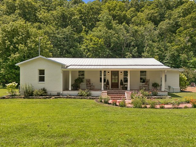 8188 Shoals Branch Rd, Primm Springs, TN 38476