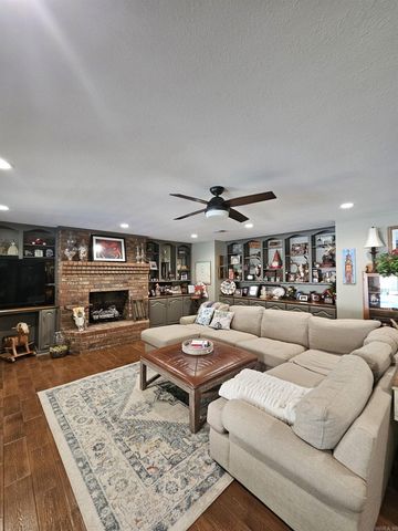 181 Young Road, Nashville, AR 71852